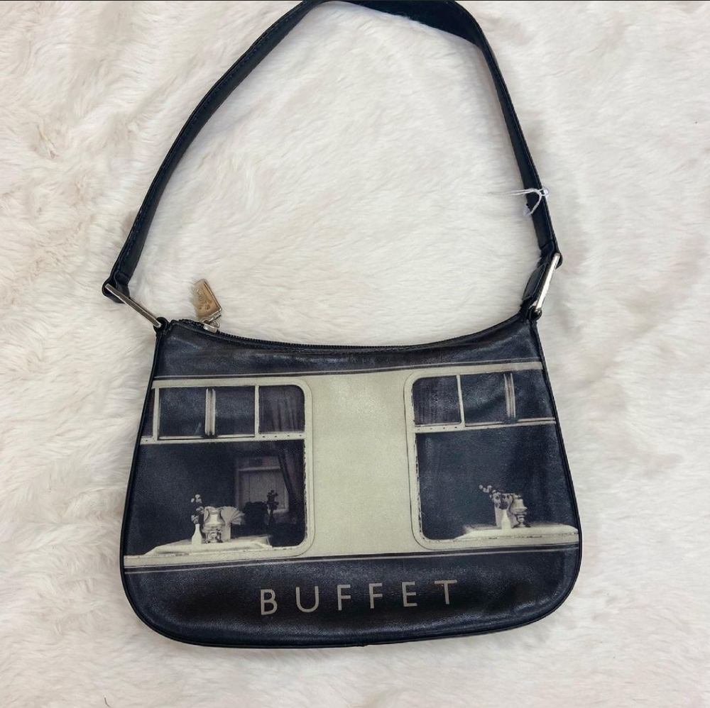 Iconic Preowned Handbag in good condition